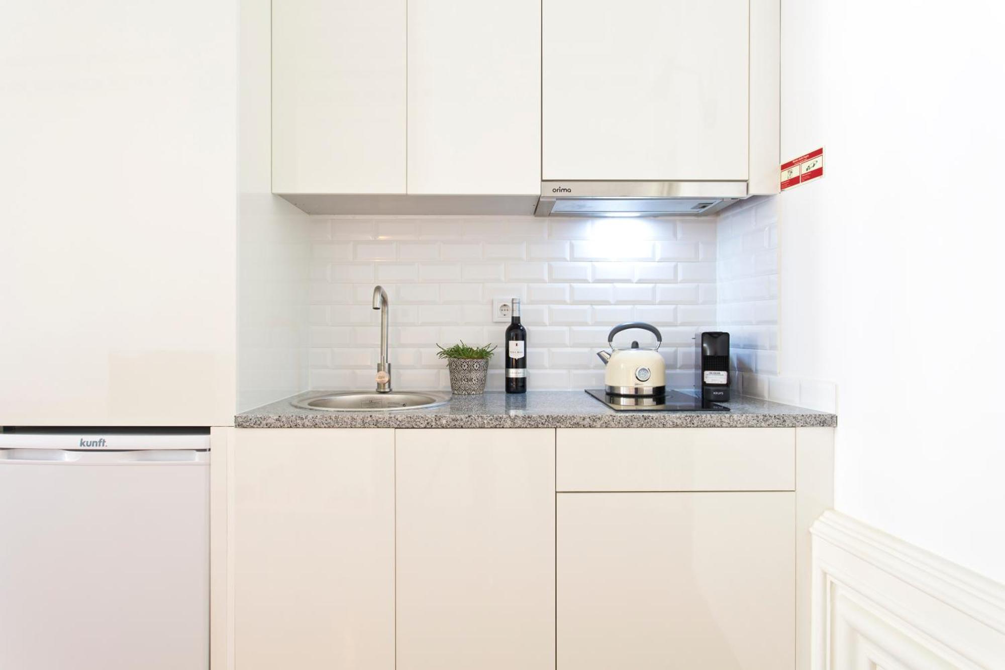 Fine Art Apartments City Center Порто Стая снимка