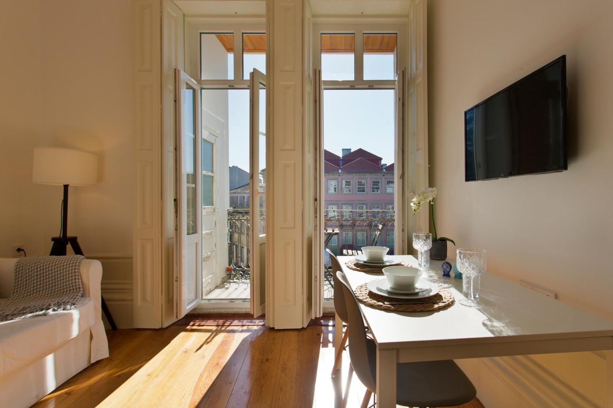 Fine Art Apartments City Center Порто Стая снимка